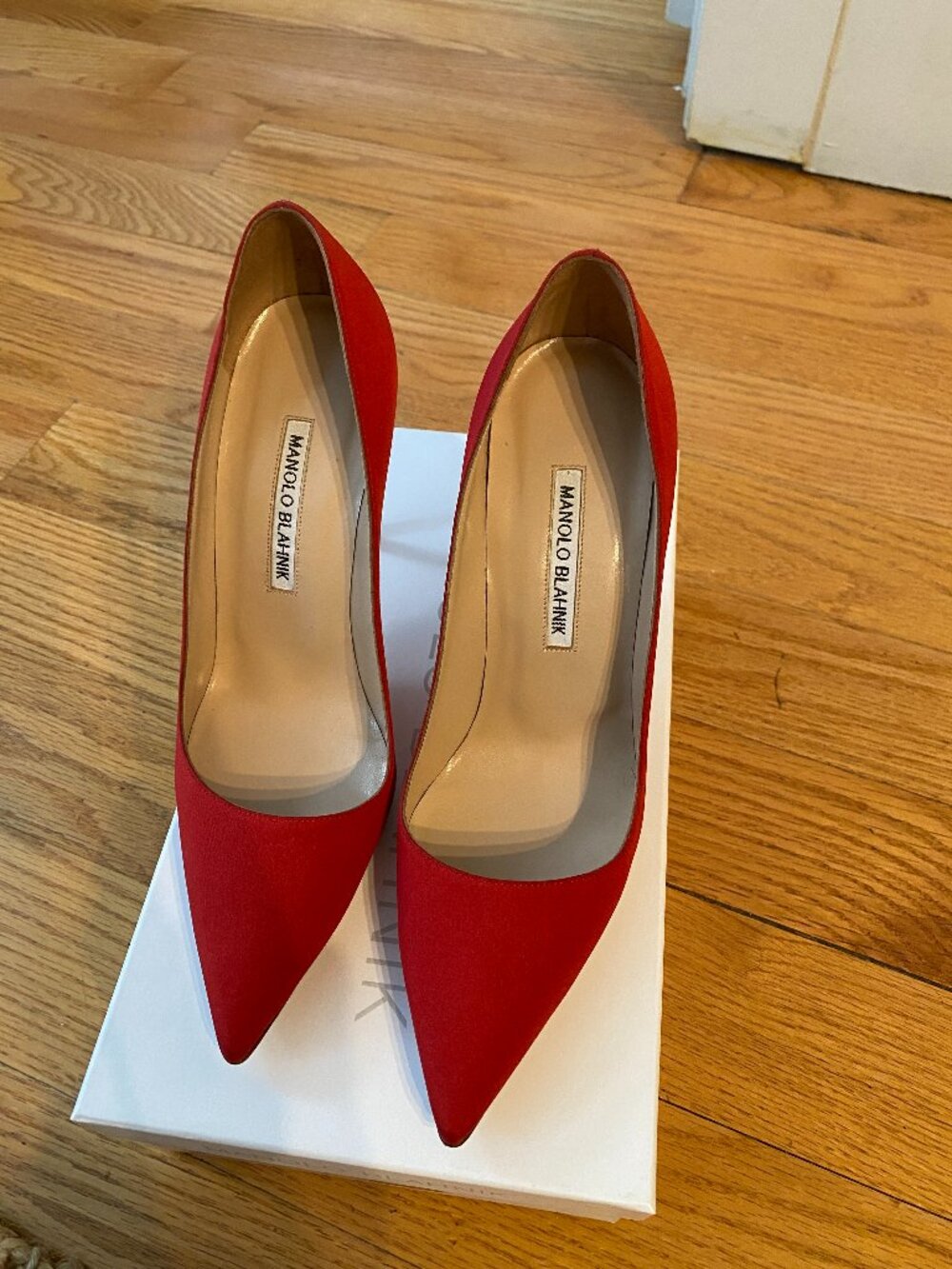 Manolo Blahnik Red Pumps